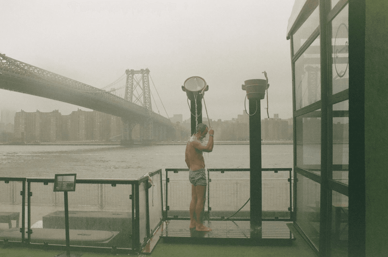 New York — riverside shower